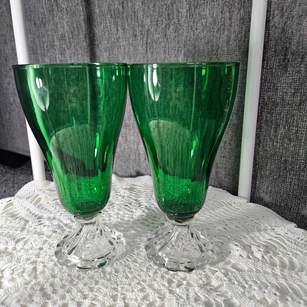 Vintage Anchor Hocking Emerald Green Burple Inspiration Goblet Boopie Footed 7"